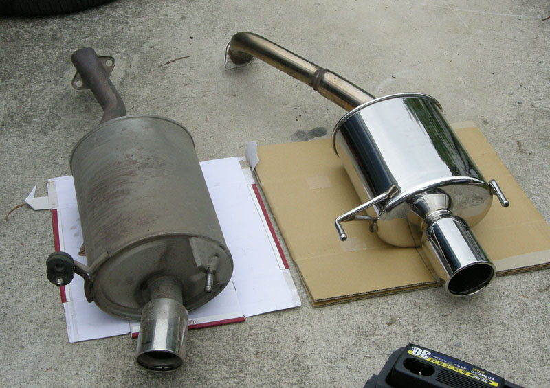 マフラー交換（ホンダ ストリーム・RN6/7/8/9）by Yorii - みんカラ