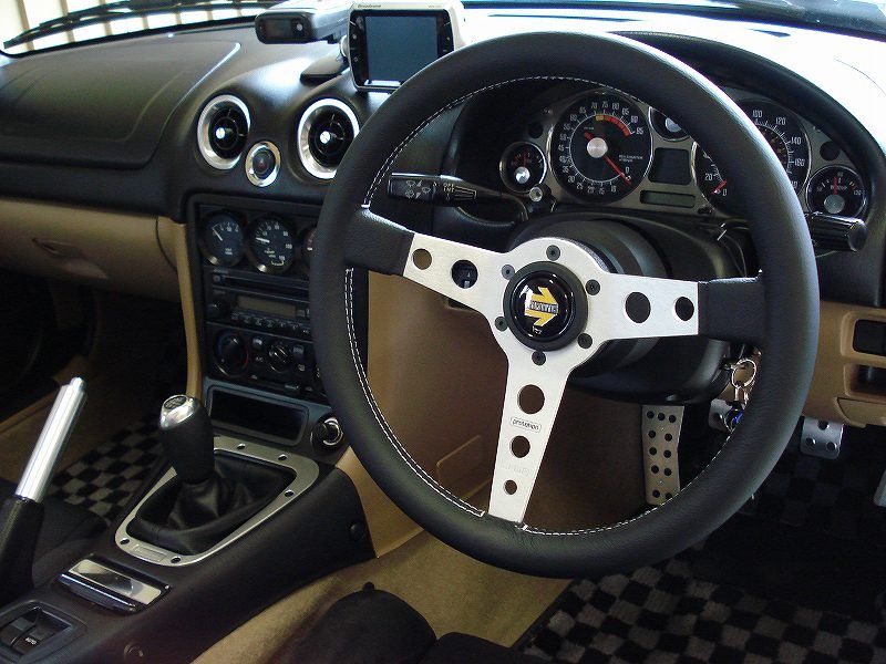 momo PROTO TIPO シルバースポーク のパーツレビュー | ロードスター