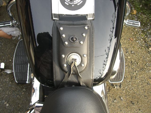 ハーレー純正 レザー タンクパネル/ブレイデッドトリム ポーチ付 の