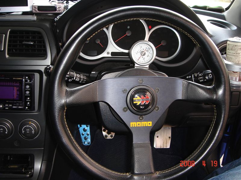 momo VELOCE RACING (350mm) のパーツレビュー | インプレッサ WRX STI