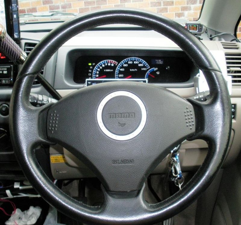 スズキ純正 ラパンSS純正MOMOステアリング のパーツレビュー | モコ