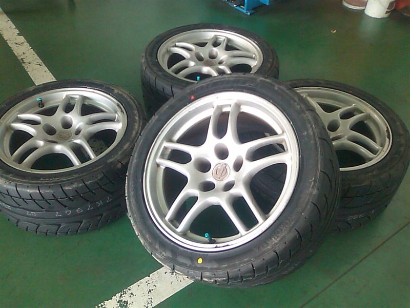 日産純正 スカイラインGT-R（R33）純正ホイール のパーツレビュー