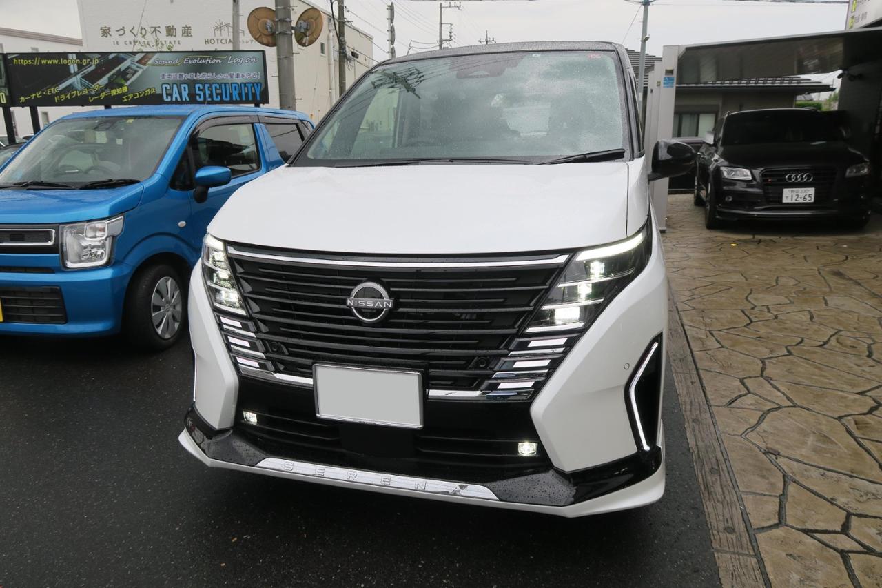 日産(純正) フロントバンパーイルミネーション のパーツレビュー