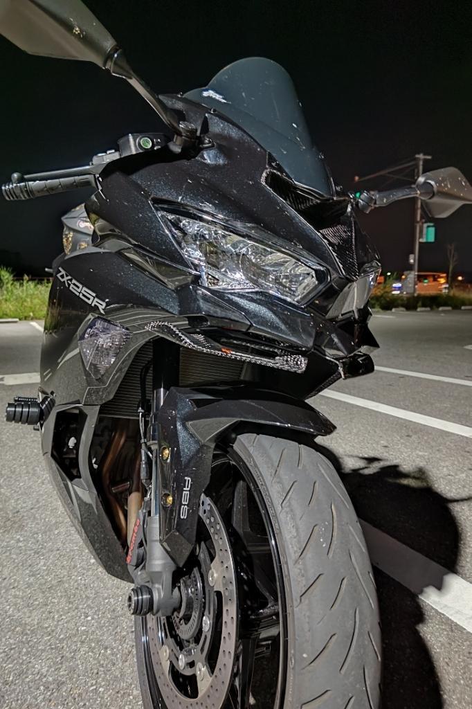 ゼログラビティ スクリーン ダブルバブル スモーク のパーツレビュー