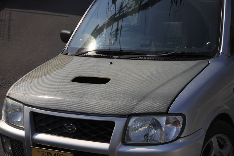 シルバーカーボンFRPボンネット（ダイハツ ミラ・L700/710系）by D9
