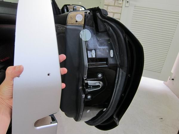 SL55 AMGドアロックピン交換①（AMG SL・R230）by クリスチーネ剛田