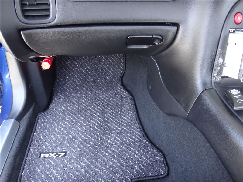 助手席純正シート取り付け＋アンプ撤去・移設（マツダ RX-7・FD）by