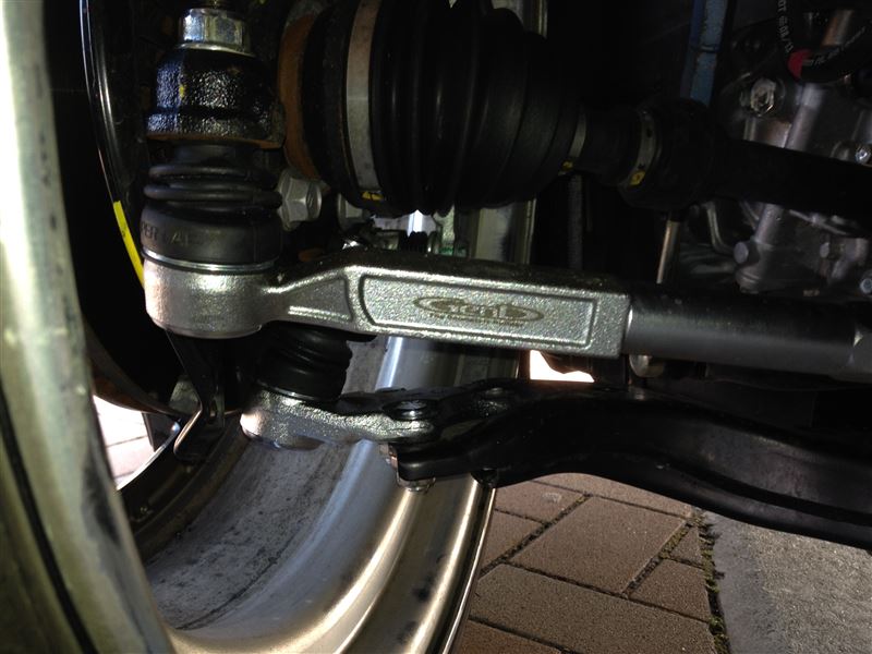 玄武 RCジョイント タイロッドエンド交換（比較）（トヨタ