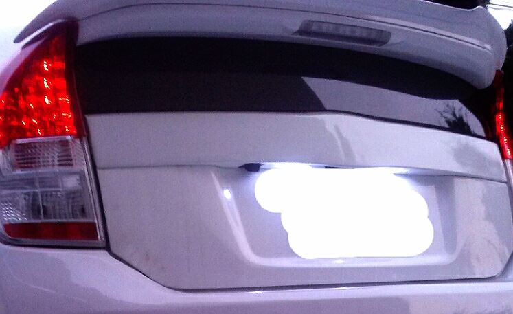 リアガーニッシュのスムージング（トヨタ プリウス・30系）by サコサコ