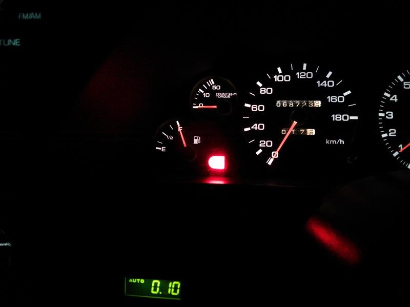 BNR32 時計故障 修理（その1）（日産 スカイラインGT‐R・R32）by