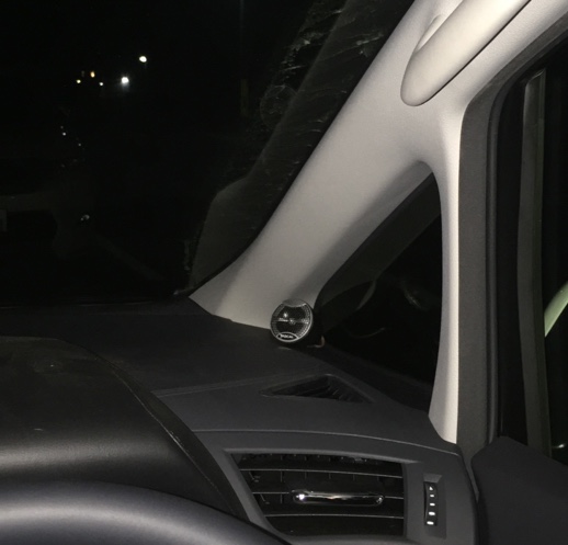 Aピラーにツイーター埋め込み（トヨタ ヴェルファイア・30系）by ysk