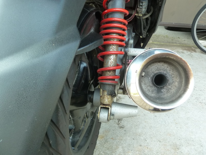 スーパーアブソーベントショック レッド KN企画（ヤマハ シグナスX FI