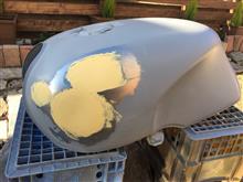 タンク凹み直し。パテ埋め、塗装。⑥（ホンダ GB400TT）by srh fab