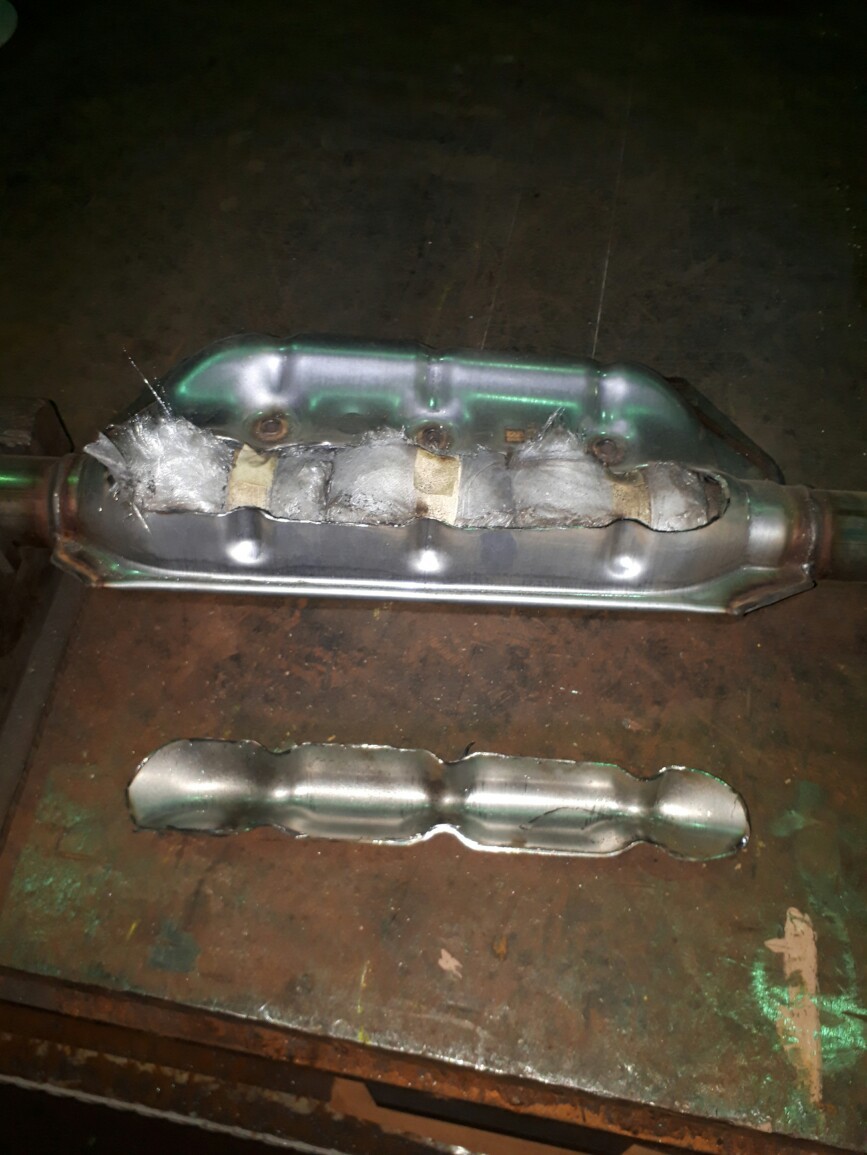 純正加工 中間ストレート化 S4に音を！（スバル WRX S4・VAG）by