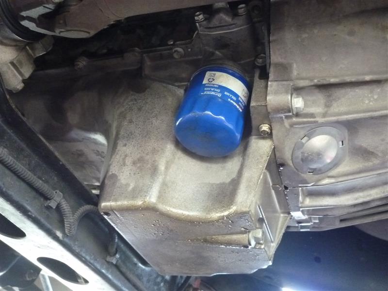 オイル漏れ修理 エンジンオイルパンガスケット交換（シボレー