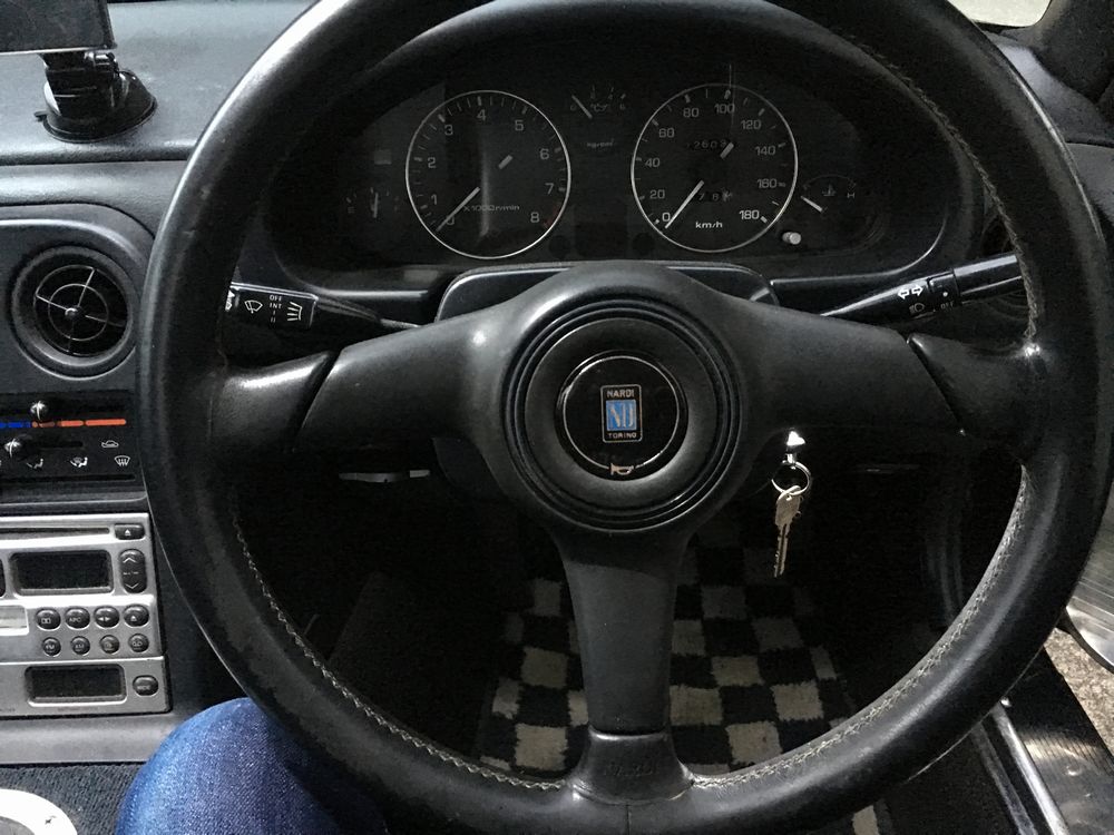 Sスペシャルのハンドルに交換（マツダ ユーノスロードスター・NA）by