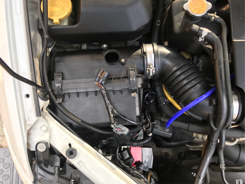 レガシィ BP エアクリ 真夏に向けて剥き出し→純正交換（スバル