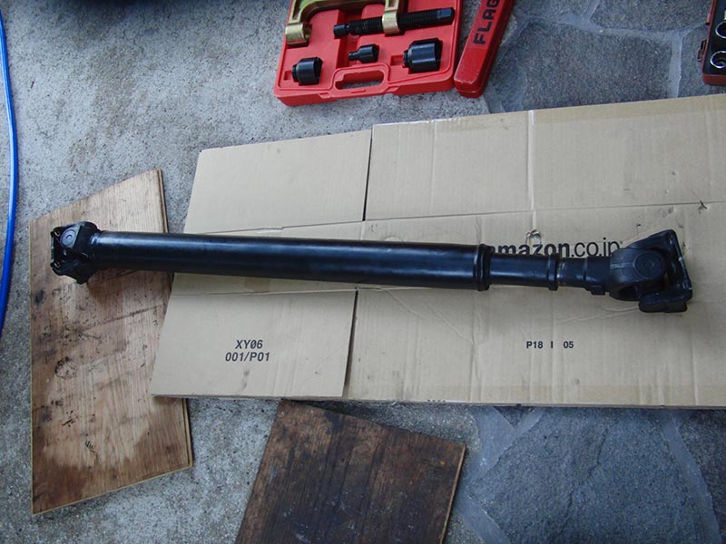 リアプロペラシャフトの点検・調整（トヨタ ランドクルーザー80・80系