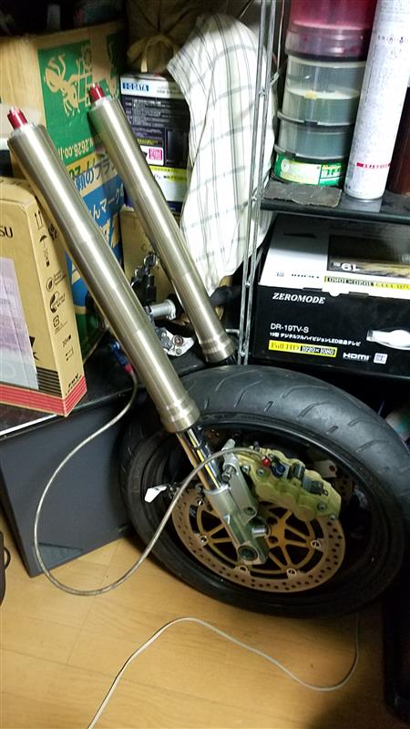 フロント廻り倒立化のための純正足廻りの取り外し♪（ホンダ