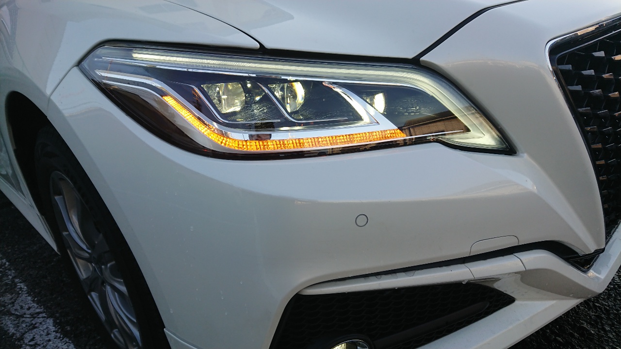 速報】220クラウン1眼を3眼に移植（トヨタ クラウンハイブリッド