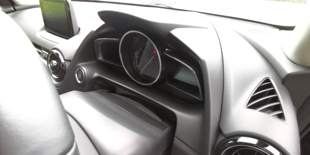 内装高級化 6 CX-3メーターフード取り付け（マツダ デミオ・DJ）by