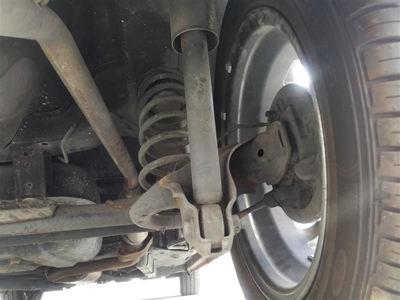 リアショックアブソーバー交換（ダイハツ ムーヴ・L175/185S系）by