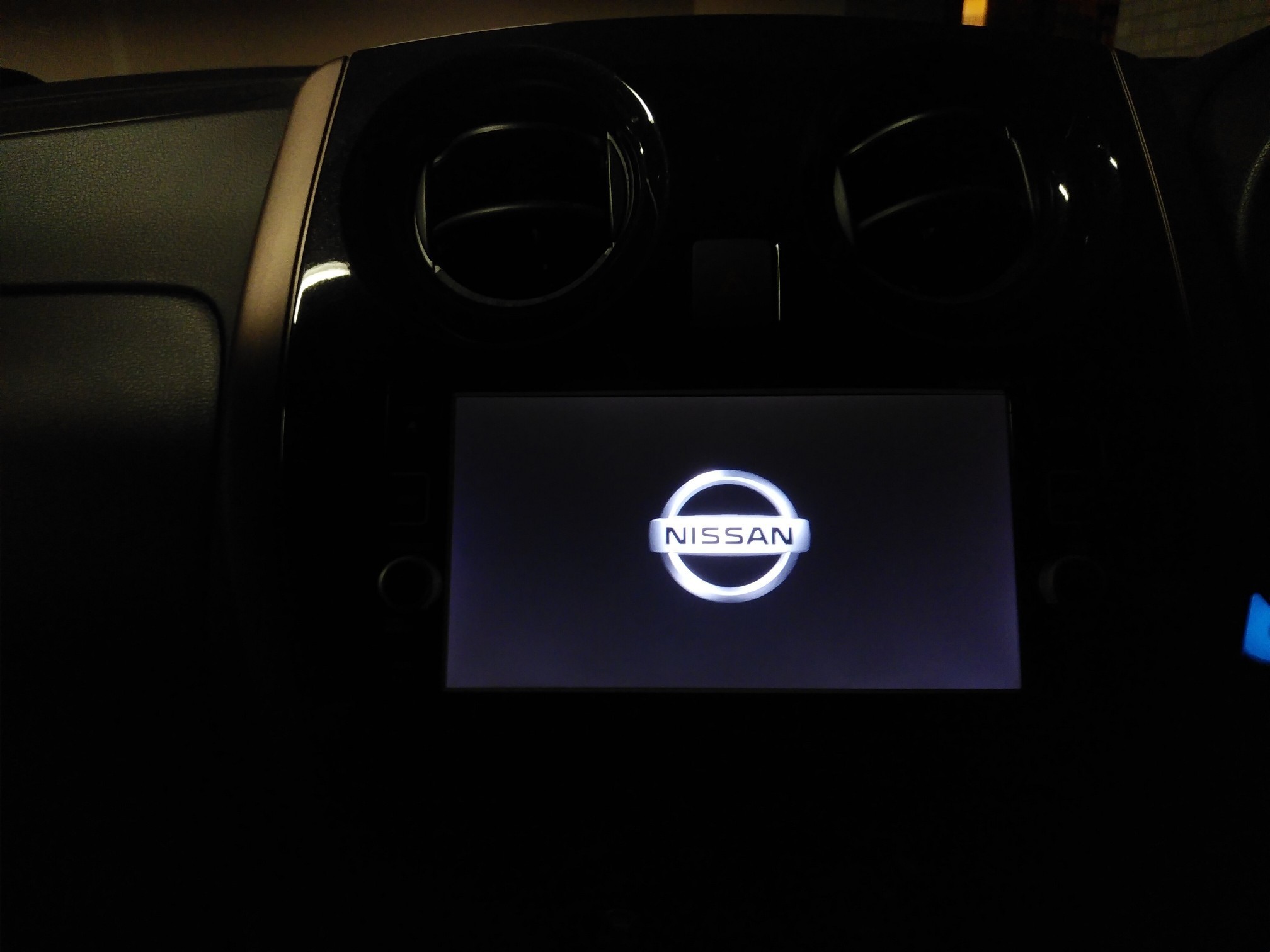 MM316D-W 地図データ更新（日産 ノート e-POWER・E12）by