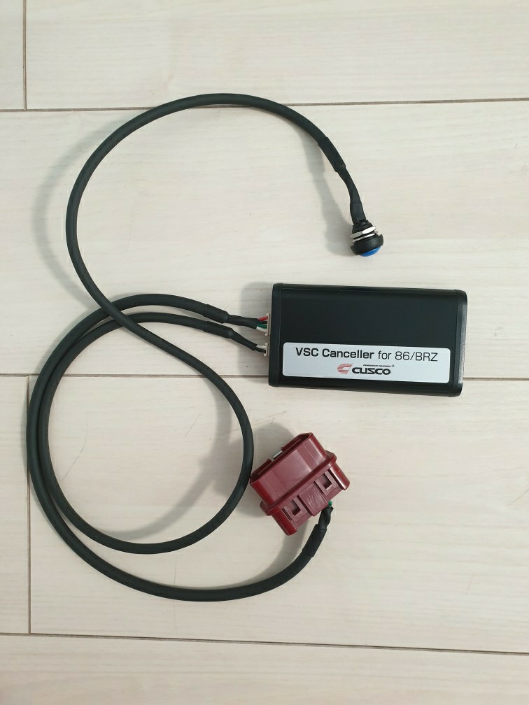VSCキャンセラー VSCC CUSCO 取り付け（スバル BRZ・ZC）by 灰色山猫
