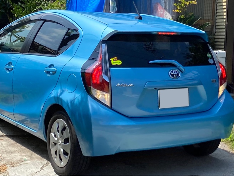 純正オプションのリアスポイラー取り付け（トヨタ アクア・NHP10）by