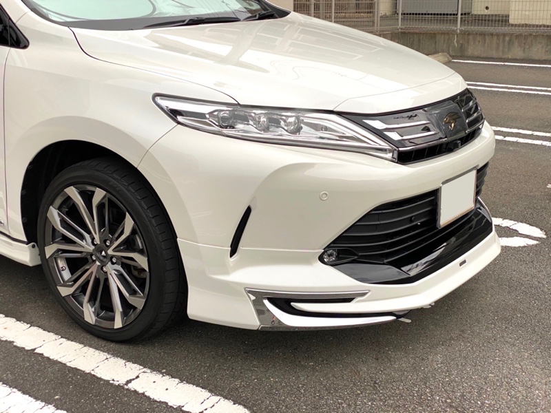 ボンネットフードモール交換（トヨタ ハリアー・U60系）by AKI-SAN