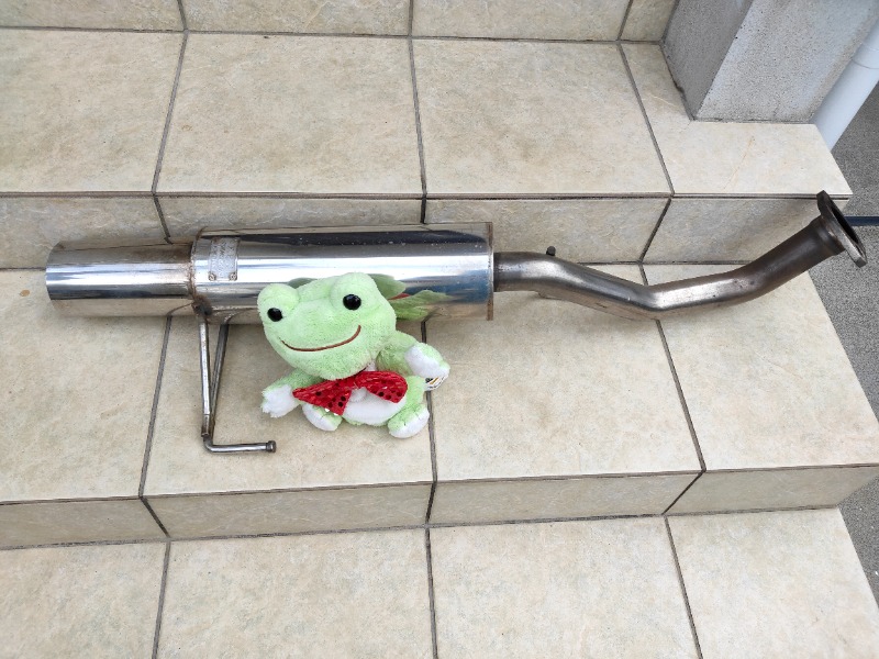 マルホランドマフラー交換（日産 マーチ・K12）by KEIdesu - みんカラ