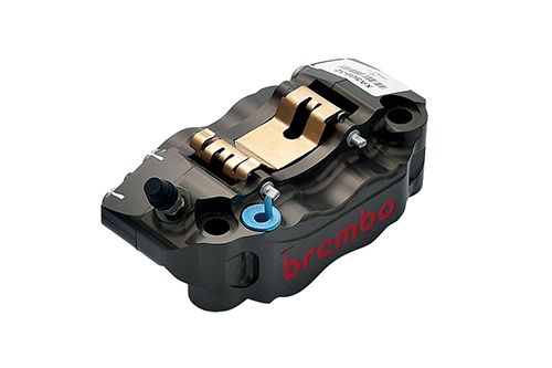 ブレンボ（スズンボ）キャリパー装着（カワサキ Ninja ZX-25R）by おず