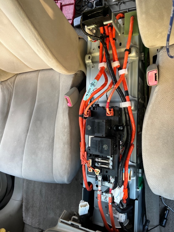 ボルテージセンサー交換（トヨタ エスティマハイブリッド・20系）by