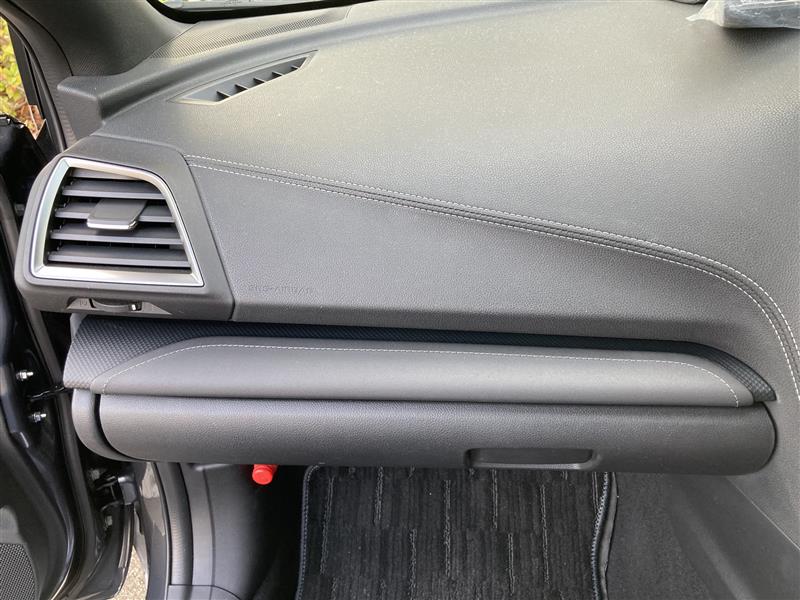 スバル(純正) カーボンタイプパネル シルバー助手席側（スバル