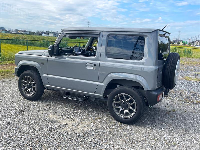 タニグチ サイドステップ（助手席側）の取り付け（スズキ ジムニー