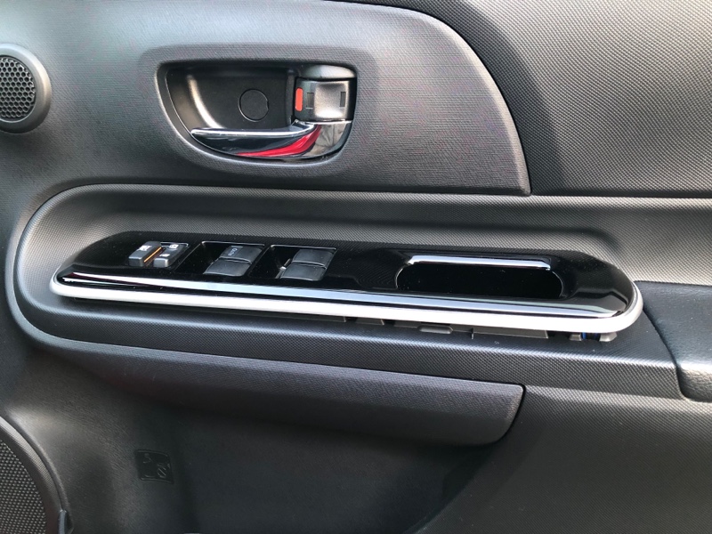 フロントドアトリムを交換しました•*¨*•.¸¸♬︎（トヨタ アクア・NHP10