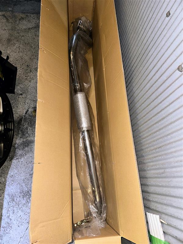 BE FREE センターパイプ タイコ付 取り付け（スズキ スイフトスポーツ