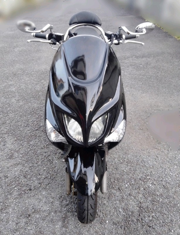 ド定番の社外フロントマスク（ヤマハ マジェスティ125）by インド