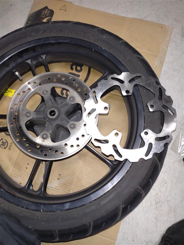 リアブレーキディスクローター交換（ヤマハ YZF-R125）by こたつで