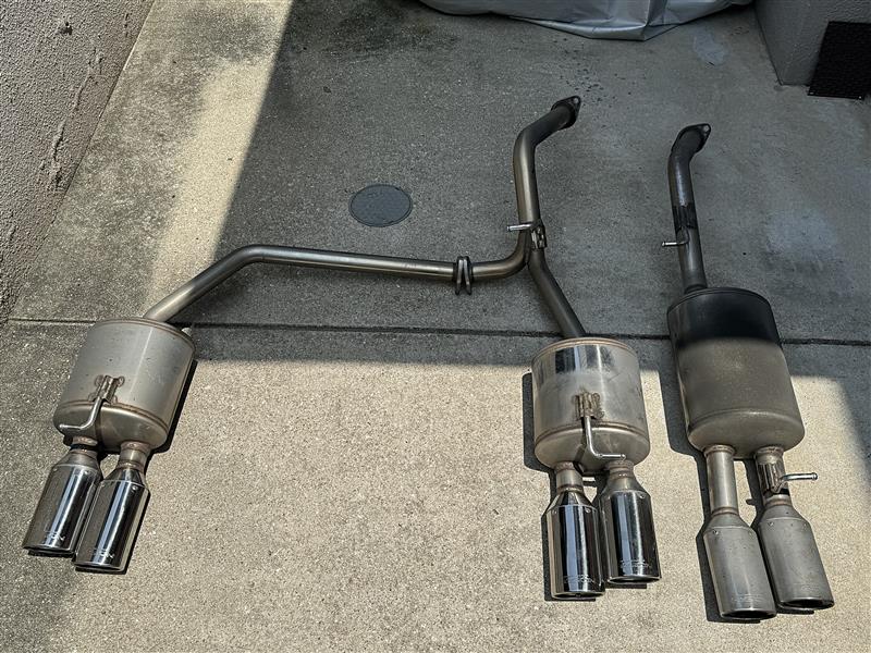 ガナドールからガナドールのマフラーに交換してみた！(￣▽￣)（トヨタ