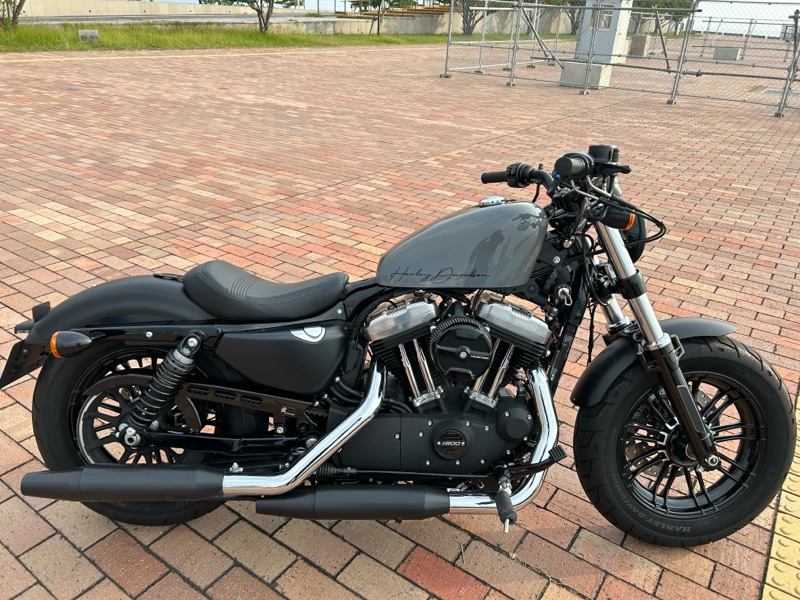 ハーレーフォーティーエイト サイモンカスタム タンクカバー（ハーレー