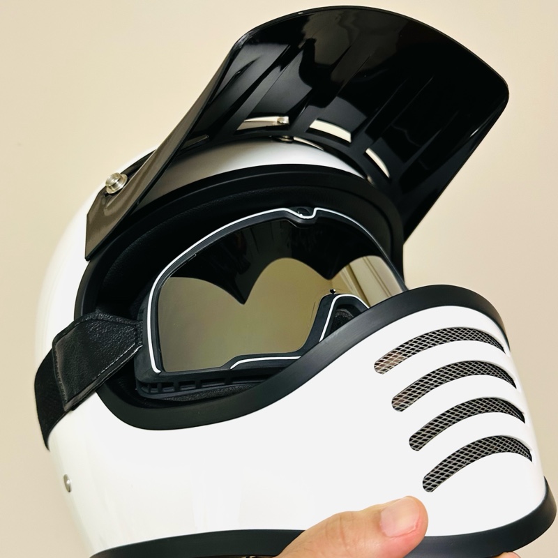 AGVヘルメット X101に使うゴーグル探しの旅（BMW F750GS）by TOKYO