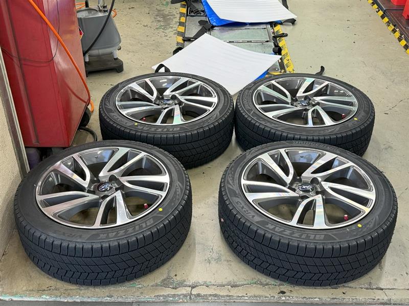 冬タイヤへの交換（スバル レヴォーグ・VM）by レボーガー01 - みんカラ