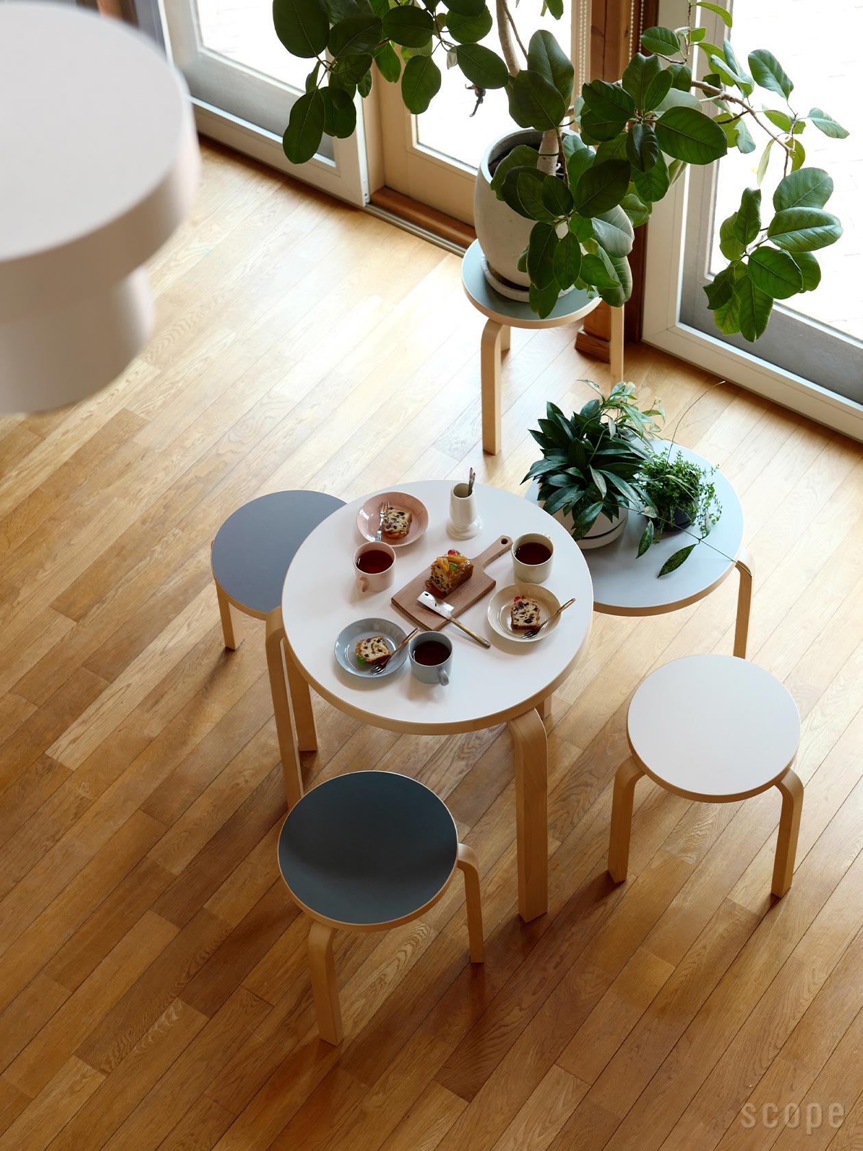 販売終了】90C テーブル | Artek (アルテック)