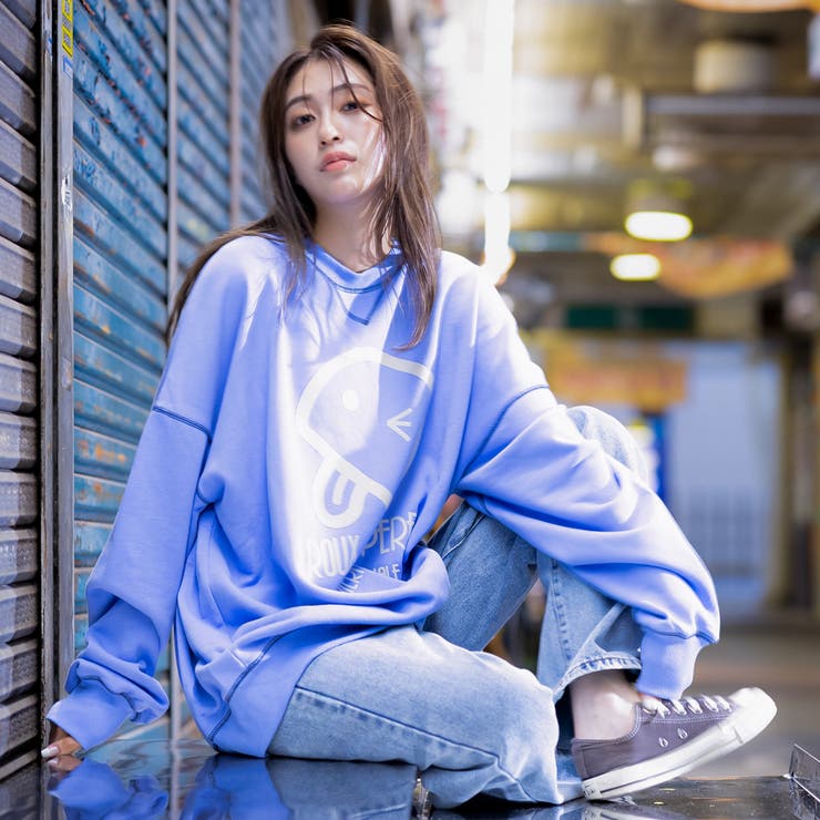 ROUXDI PERFE ルゥディパフィー]フロントベーマークプリントトレーナ