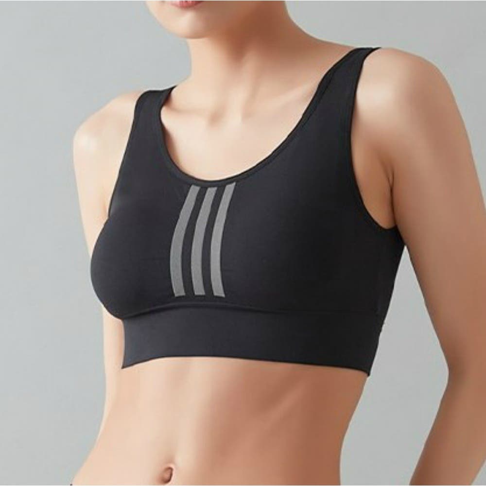 adidas(アディダス)シームレス スポーツブラAP7155ハーフトップ 吸汗