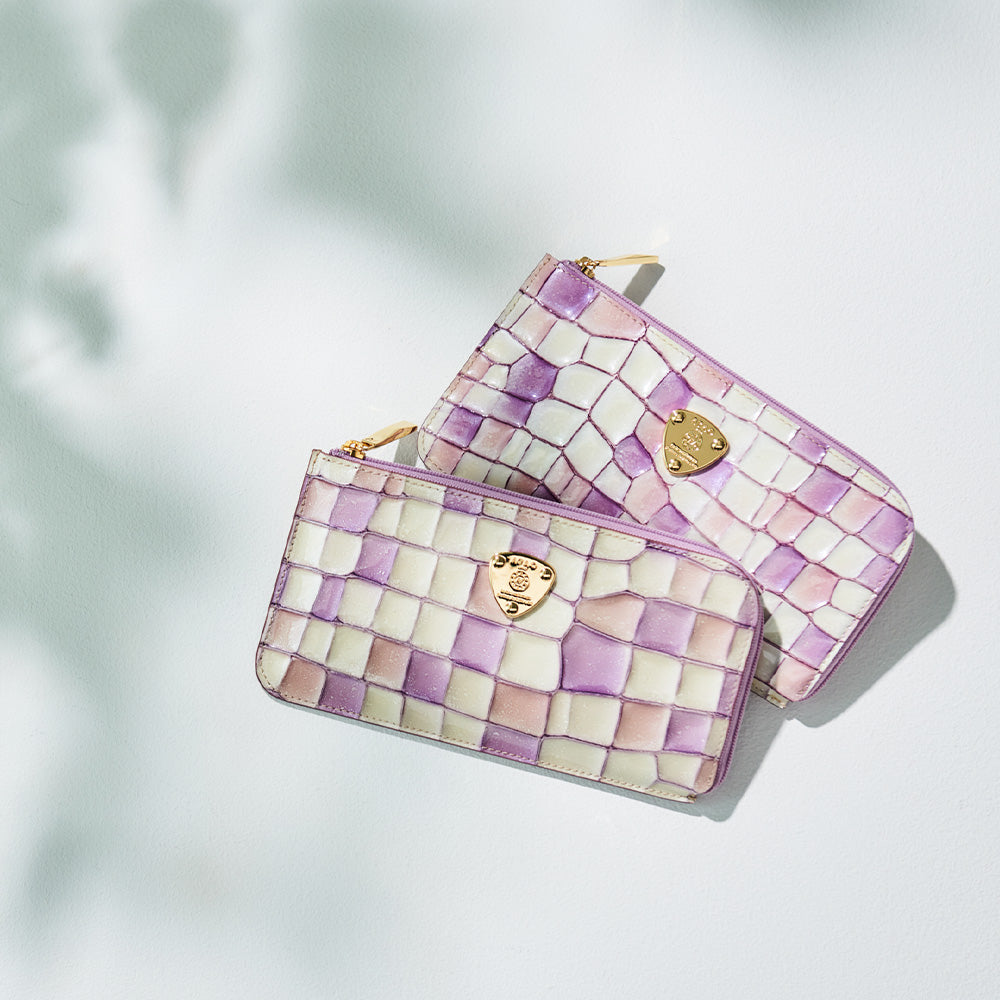 マルチカラーの財布の魅力に迫る！風水の意味もご紹介します – ATAO