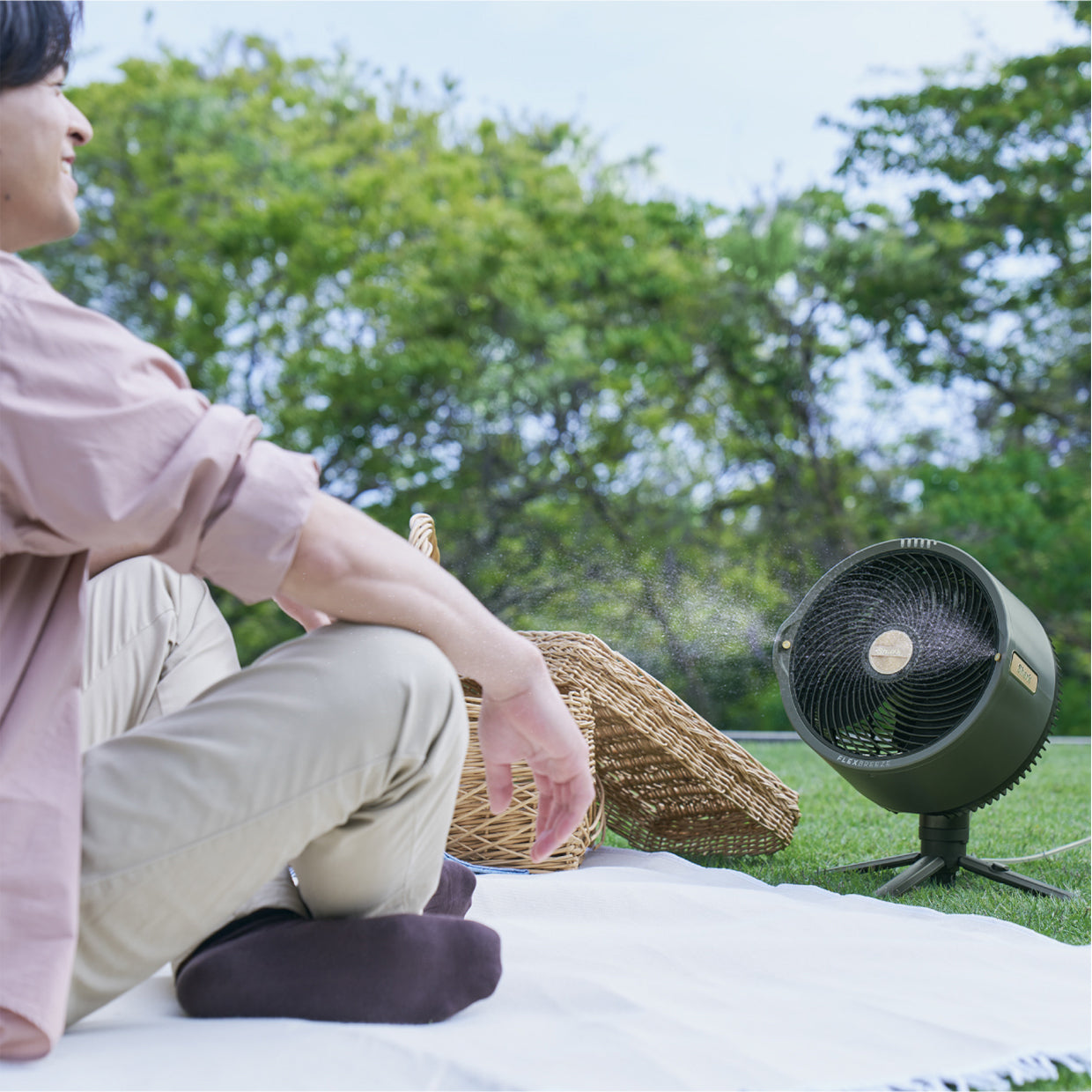 Shark FlexBreeze Pro Mist コードレスサーキュレーターファン FA302J