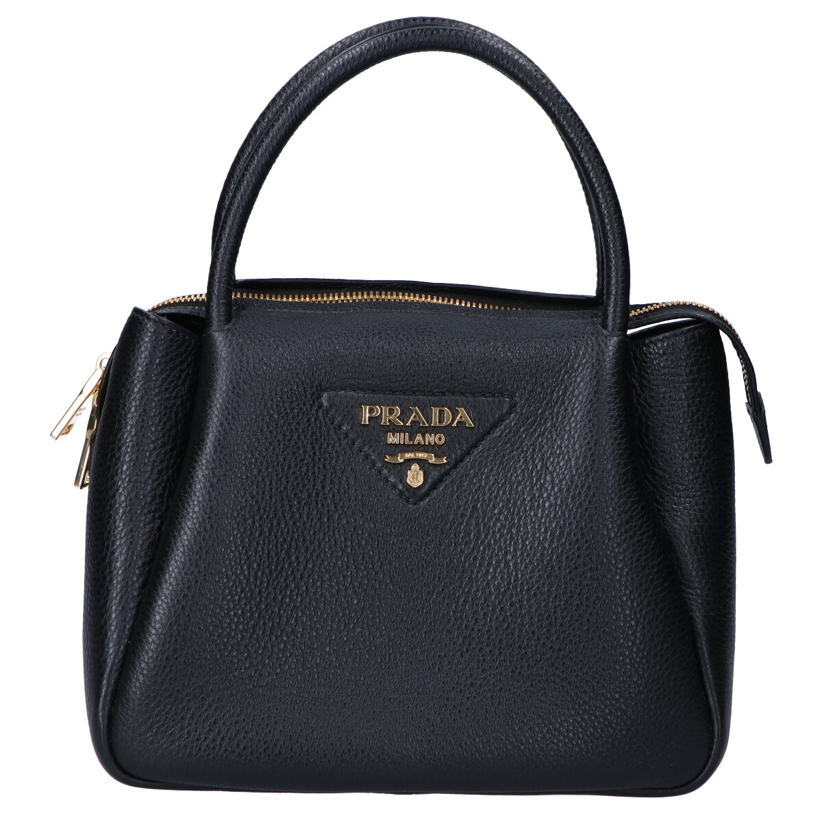 銀座本店でプラダのシュリンクレザーを使用した2wayハンドバッグ