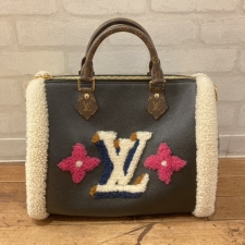 大阪心斎橋店にて、ルイヴィトンの1990年に生産されたモノグラム